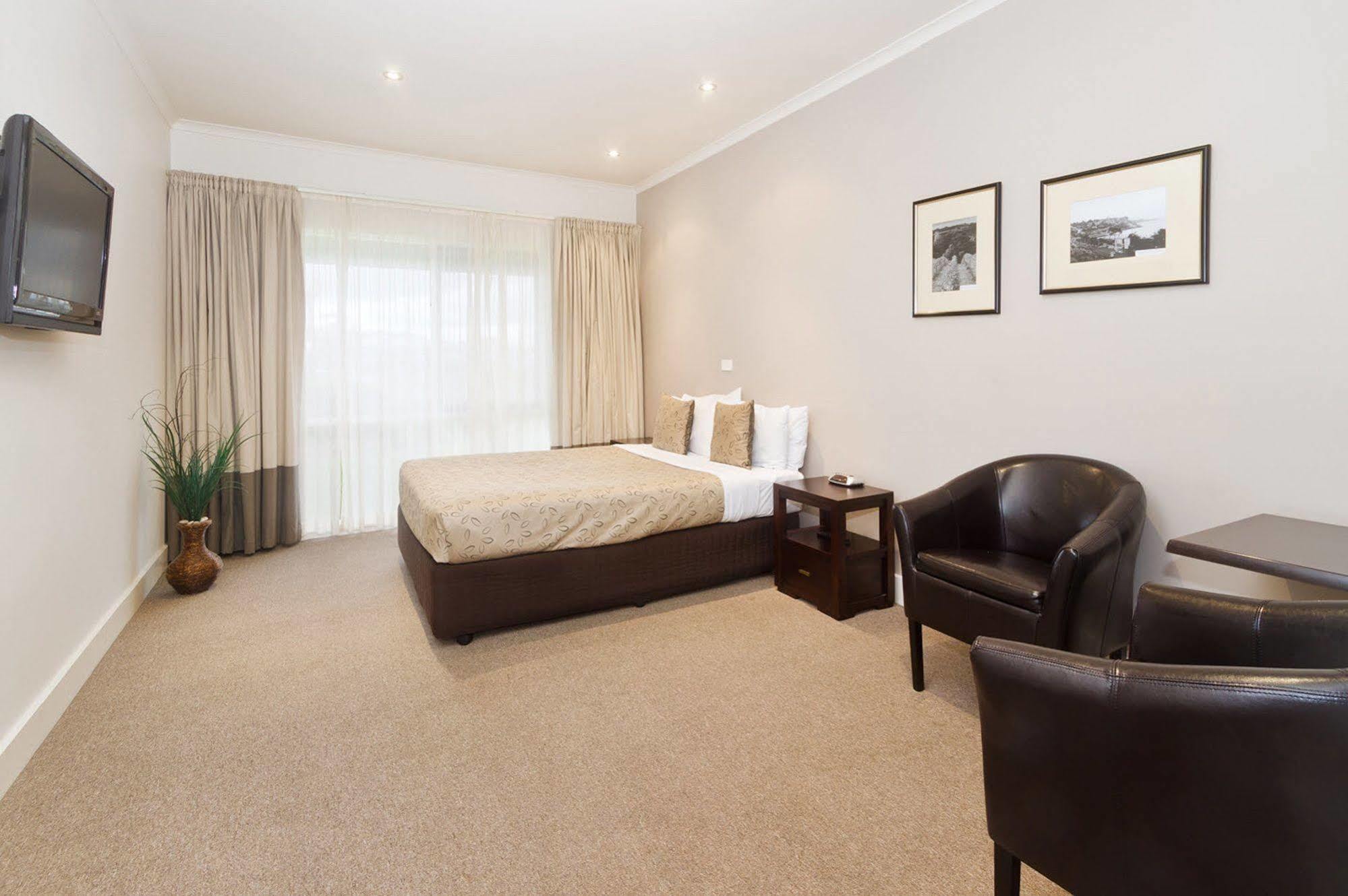 Sandhurst Motel Carrum Downs Екстериор снимка