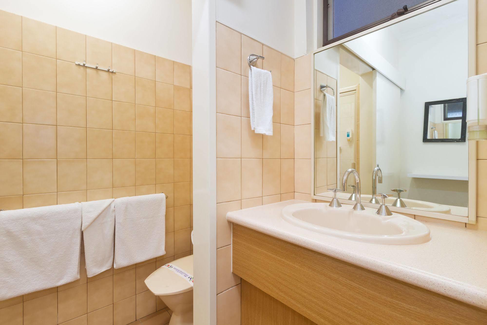 Sandhurst Motel Carrum Downs Екстериор снимка